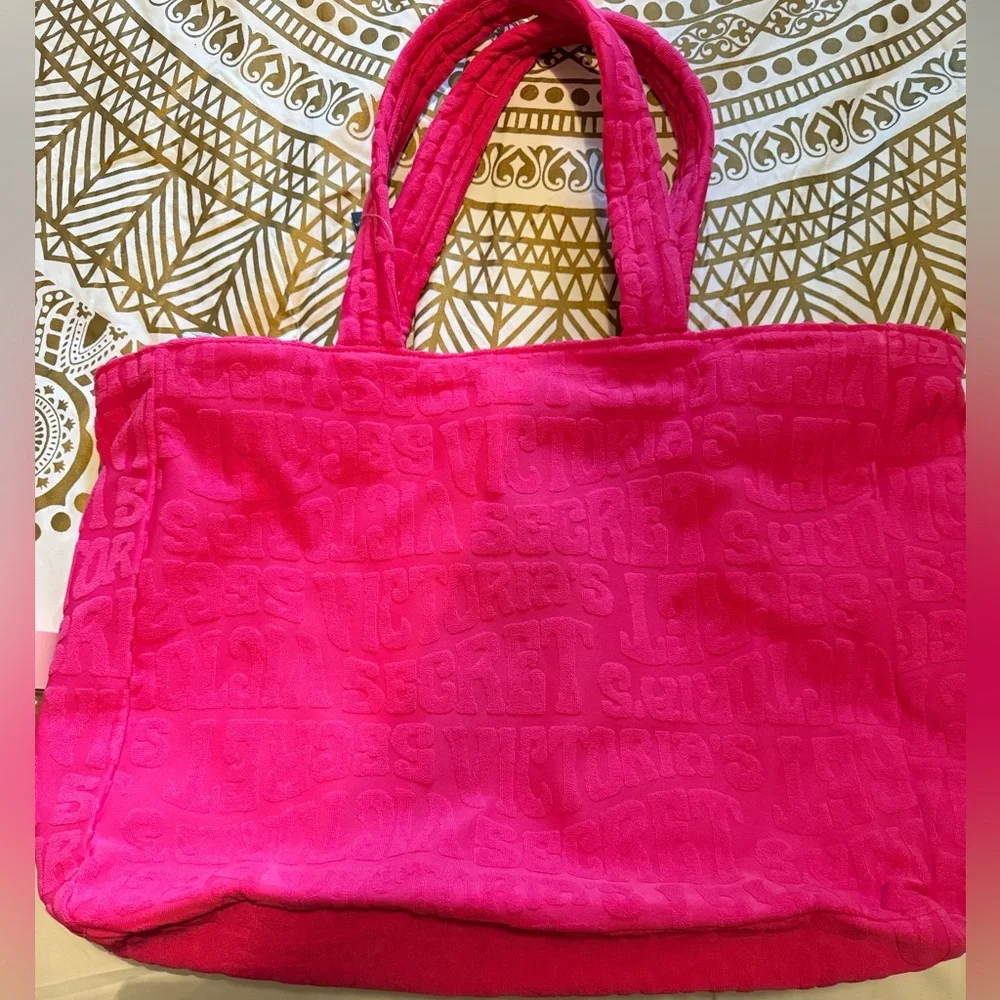 NWT‼️VICTORIA'S SECRET Terry Tote - Picture 2 of 4